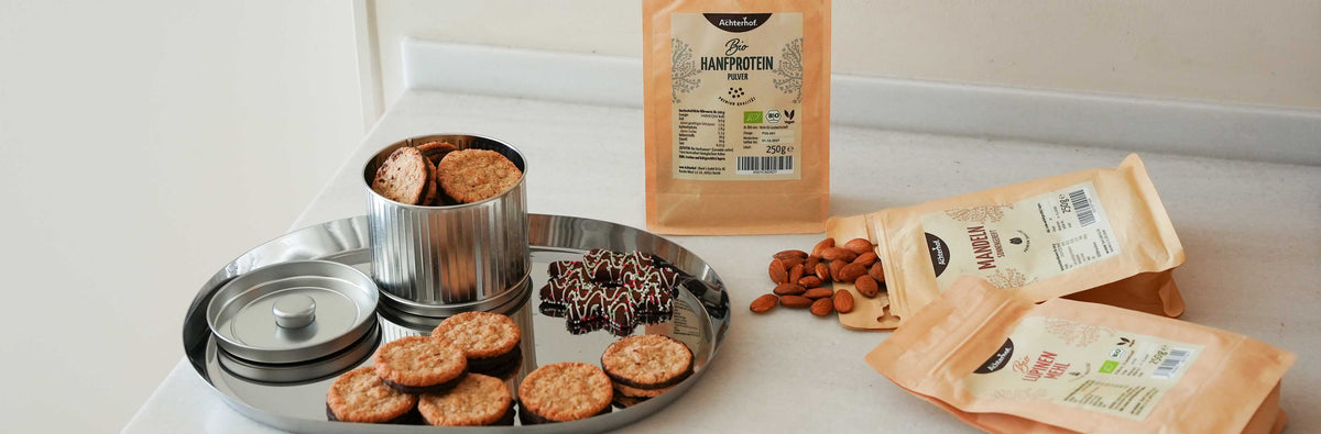 Mandel-Plätzchen mit Hanfprotein
